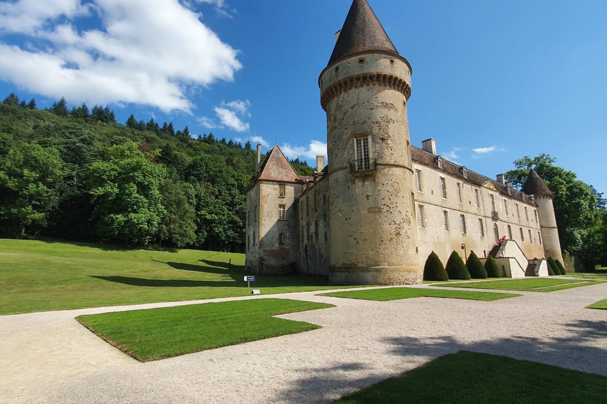 chateau-bourgogne-vtc-lyon